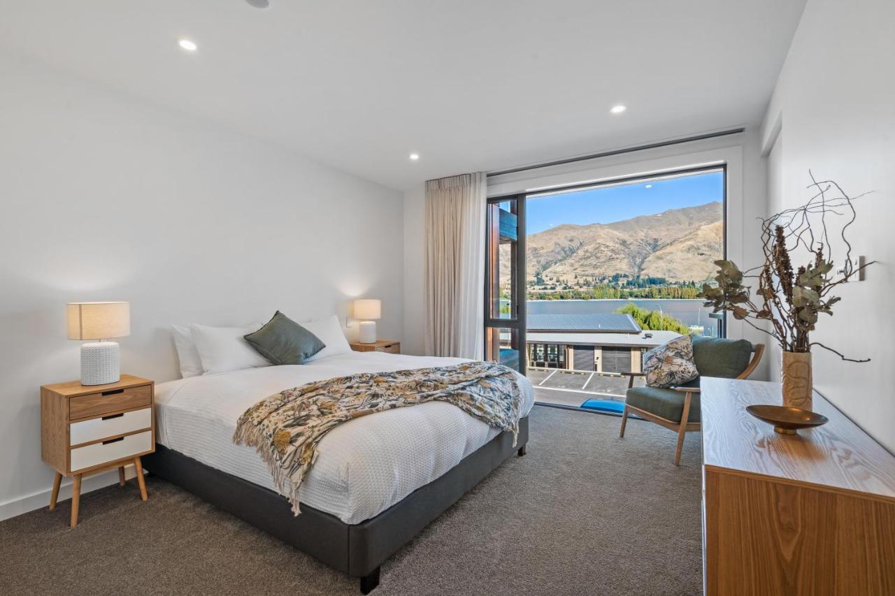 Winona Of Wanaka - Luxury Lakefront Apartment Eksteriør billede