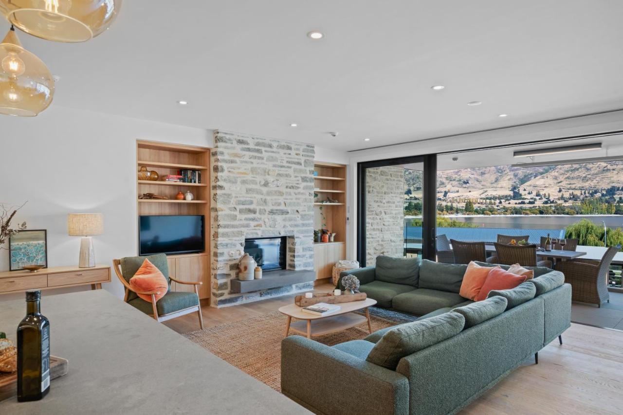 Winona Of Wanaka - Luxury Lakefront Apartment Eksteriør billede
